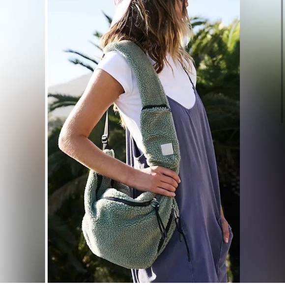 free people movement Handbags - Free People Movement Overachiever Sherpa Sling Bag